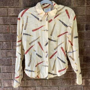 Tess vintage 100% silk button front blouse with pens size 6